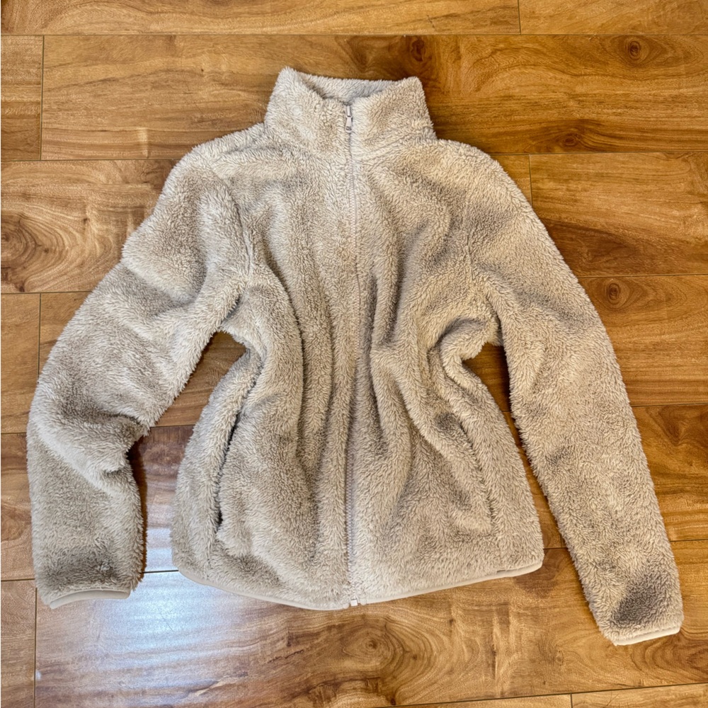 natural color uniqlo fluffy yarn fleece full zip jacket